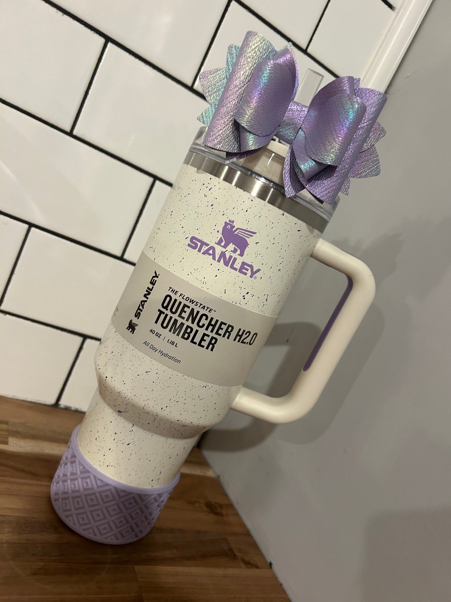 Stanley Tumbler Bow Straw Topper cream speckle lavender chrome iridescent purple sparkle white love shack fancy happy thoughts