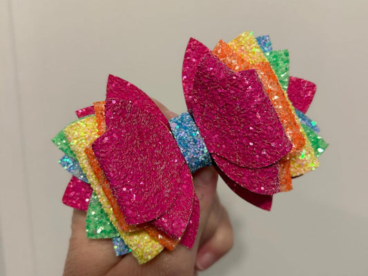 Stanley Tumbler Bow pink peony rainbow camelia gradient fuchsia flamingo Glitter Straw Topper hot pink cranberry green yellow orange teal