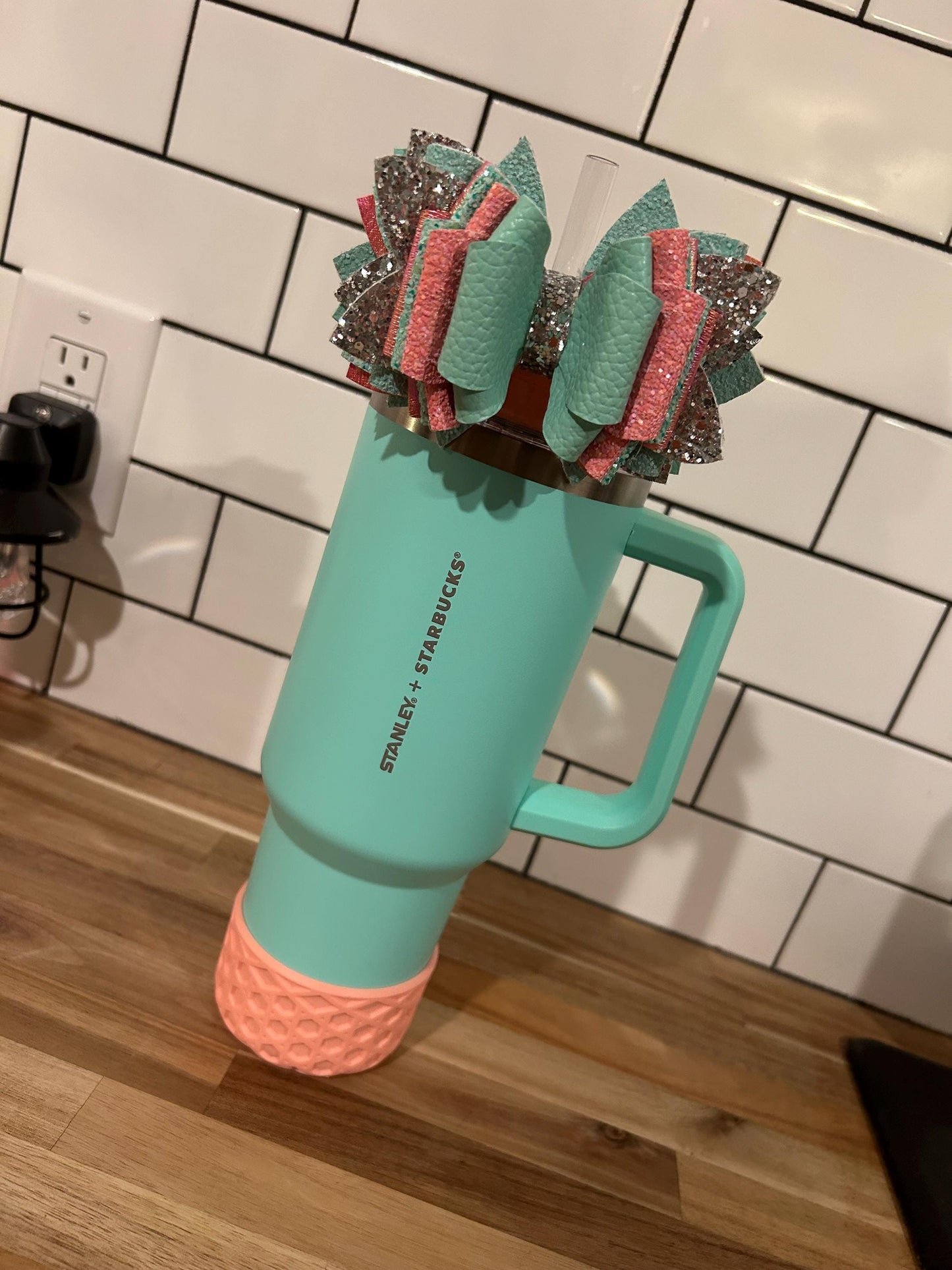 xl Glitter Tumbler Bow for Stanley, straw topper, moolah moo lah aqua teal peach orange orange Thailand two tone red iridescent tiffany