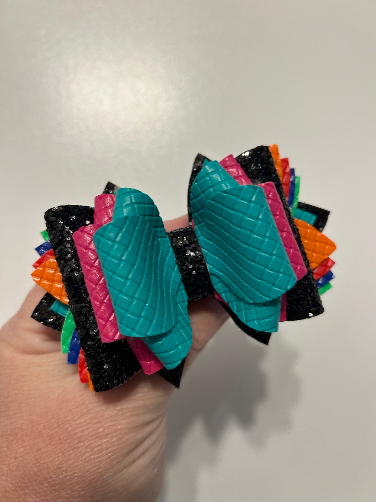 Tumbler Bow for Stanley, straw topper, black hyper geo reverb teal aqua orange red blue pink, green black hot pink rainbow