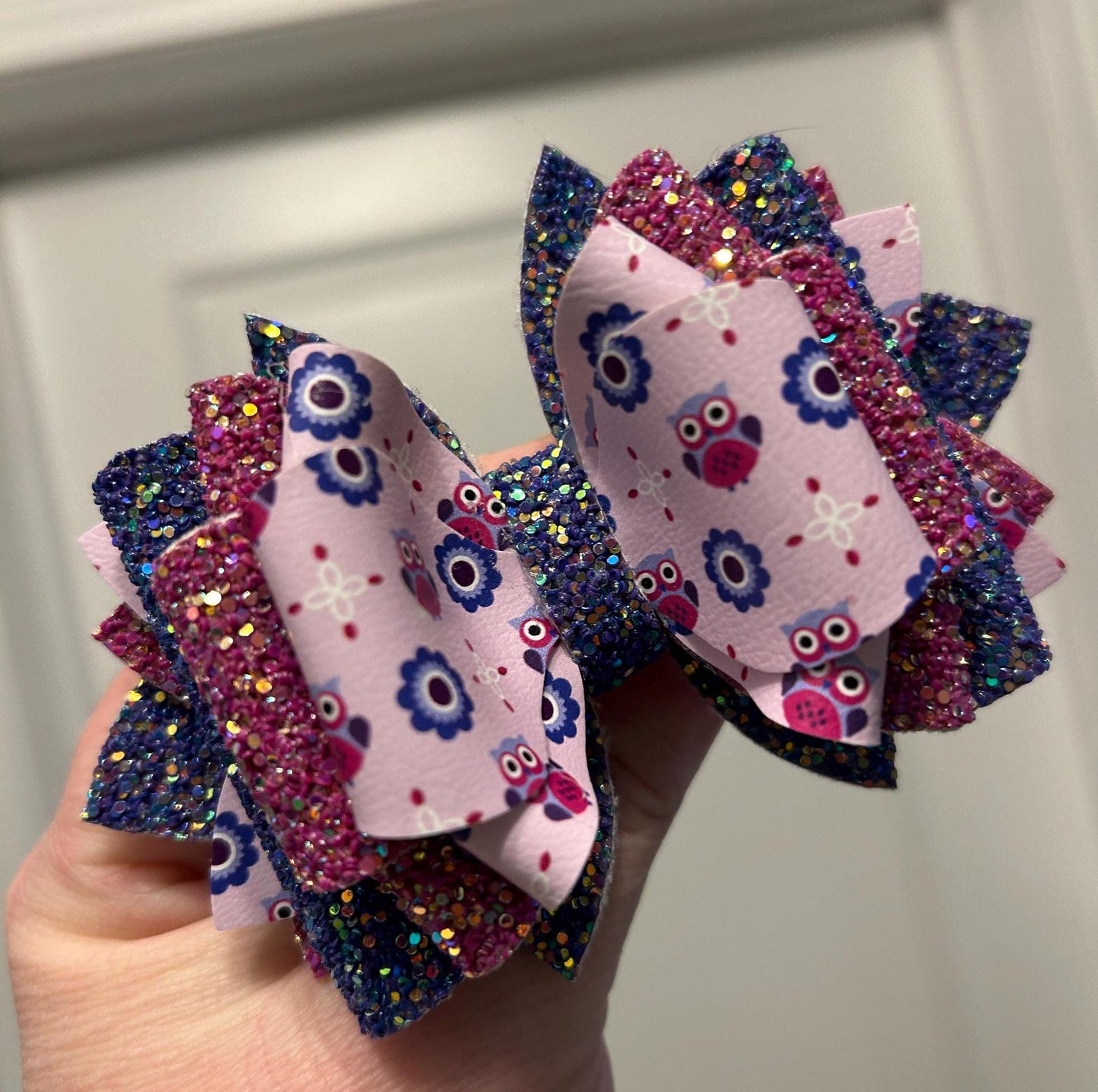 Stanley Tumbler Bow red pink love white Glitter Straw Topper valentine hearts love hearts fuchsia love hugs owl lavender purple pink owls