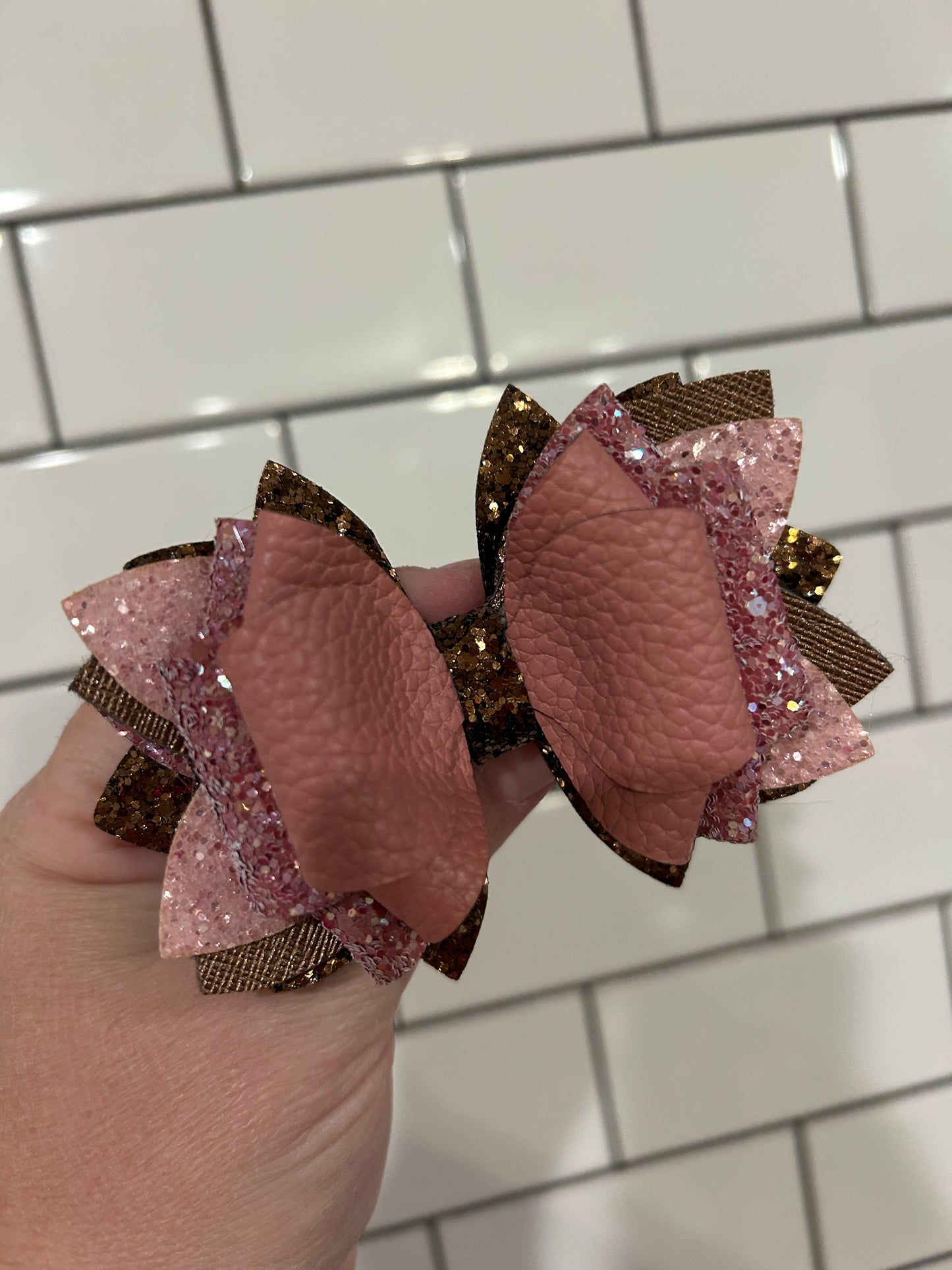Bow topper for stanley straw.  Mesa polished rose gold, copper, pink, mauve, brown