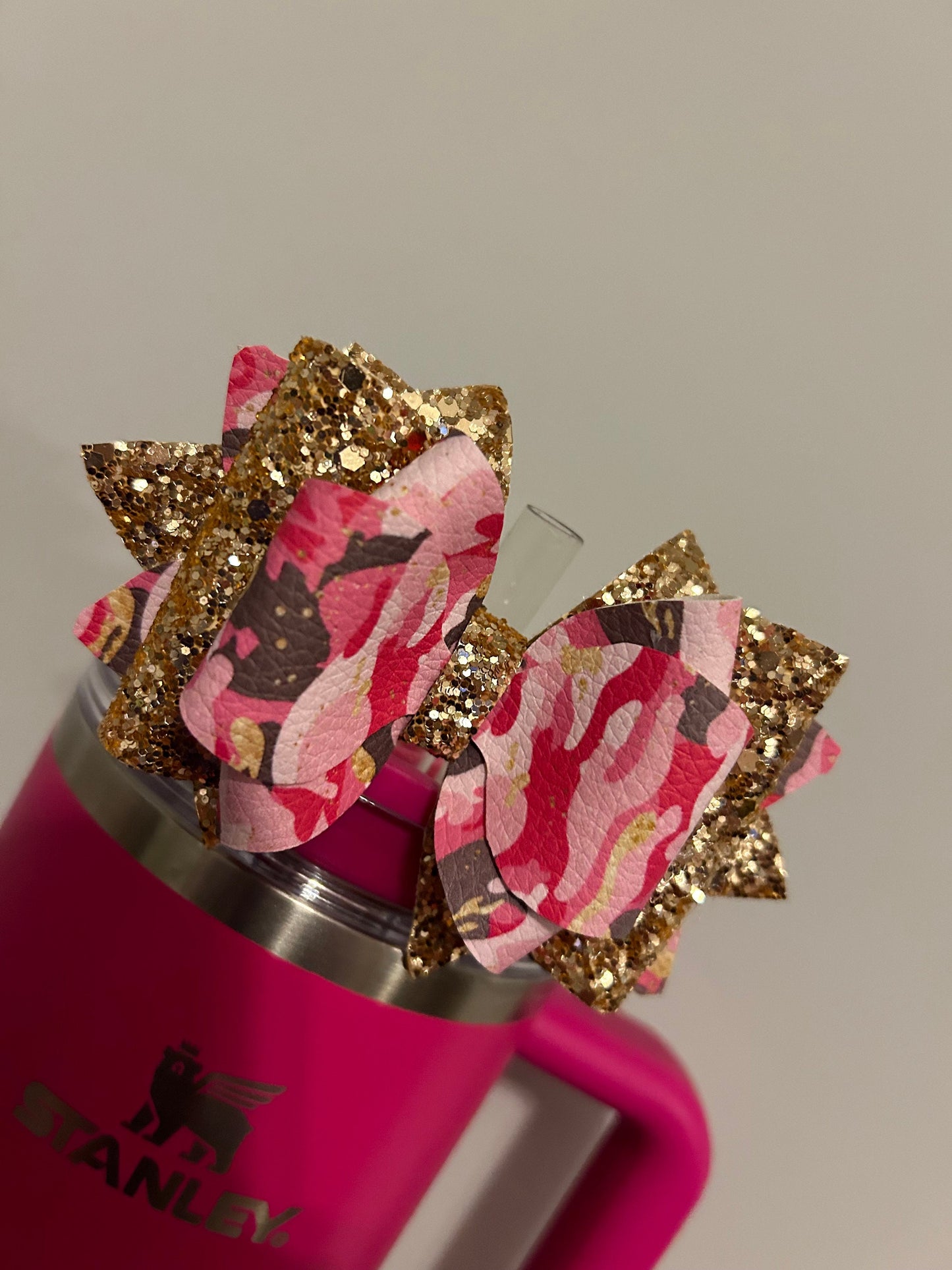 Stanley Tumbler Bow hot pink camelia camo camouflage gold army Glitter Straw Topper