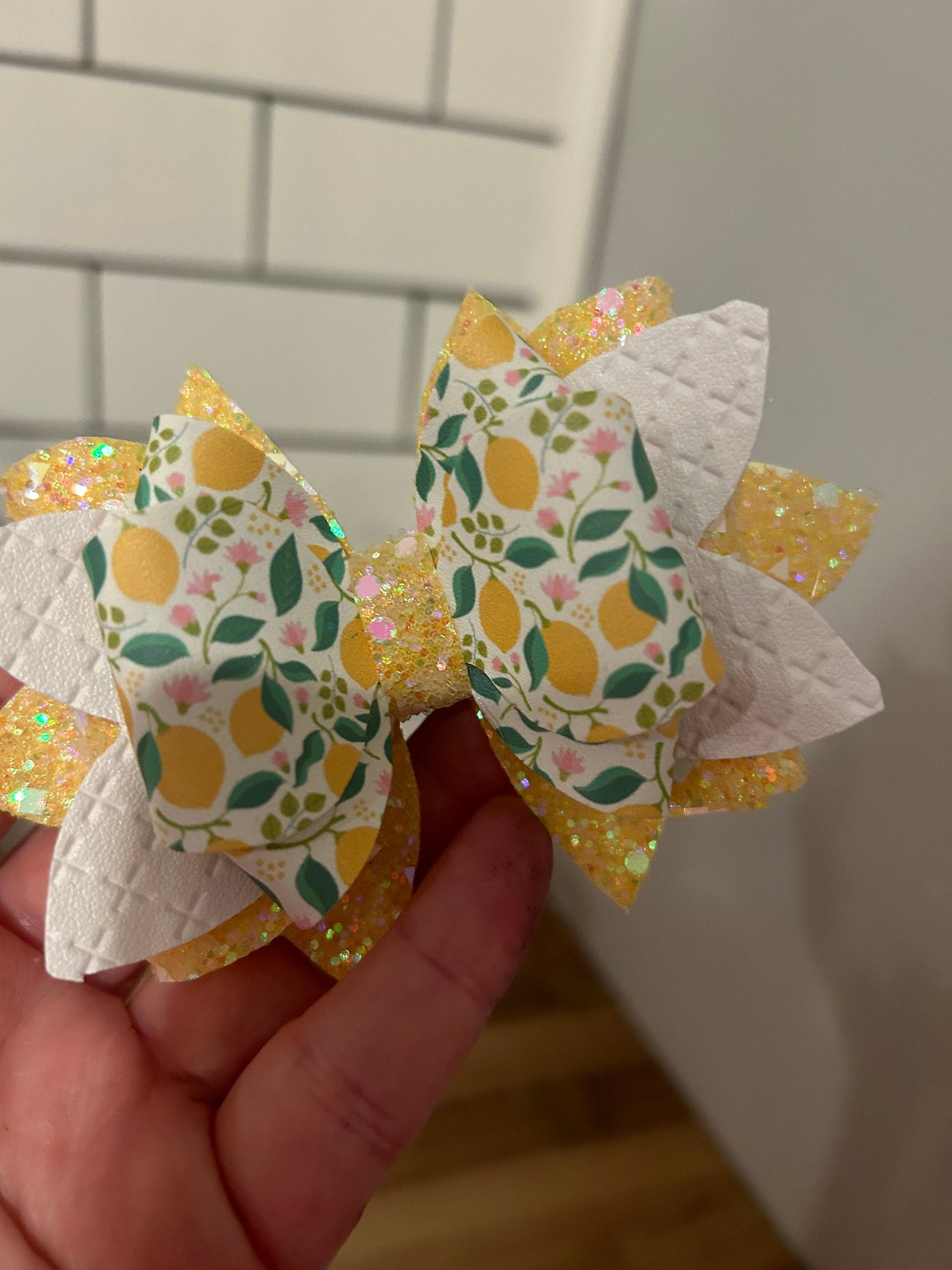 Stanley Tumbler Bow yellow lemon lemonade Glitter Straw Topper heather chambray