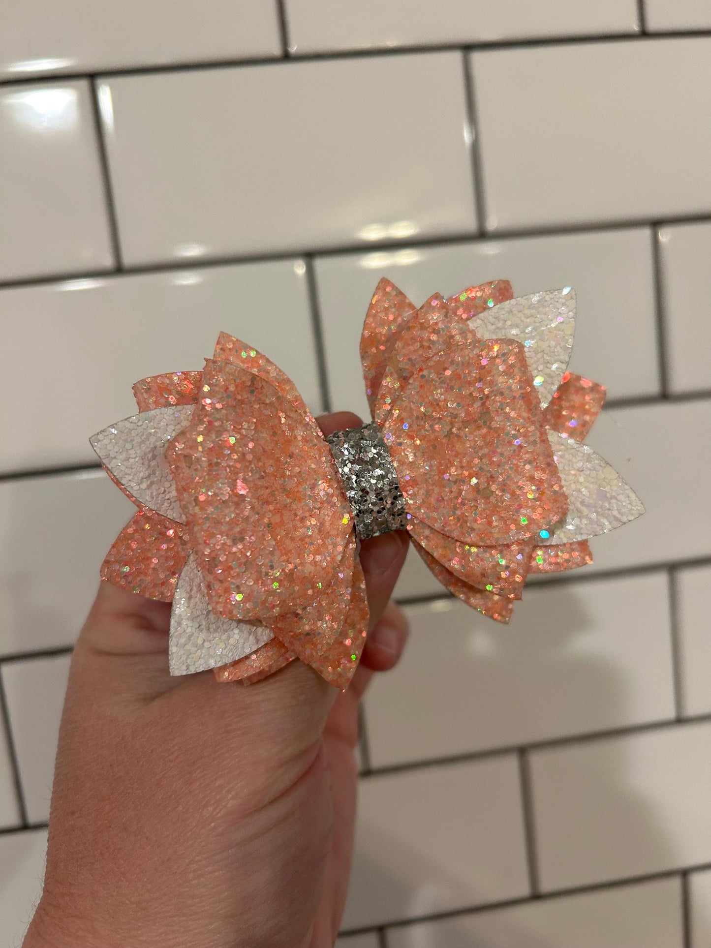 Stanley tumbler bow topper for straw. Peach orange apricot palms white cream nectarine creamsicle