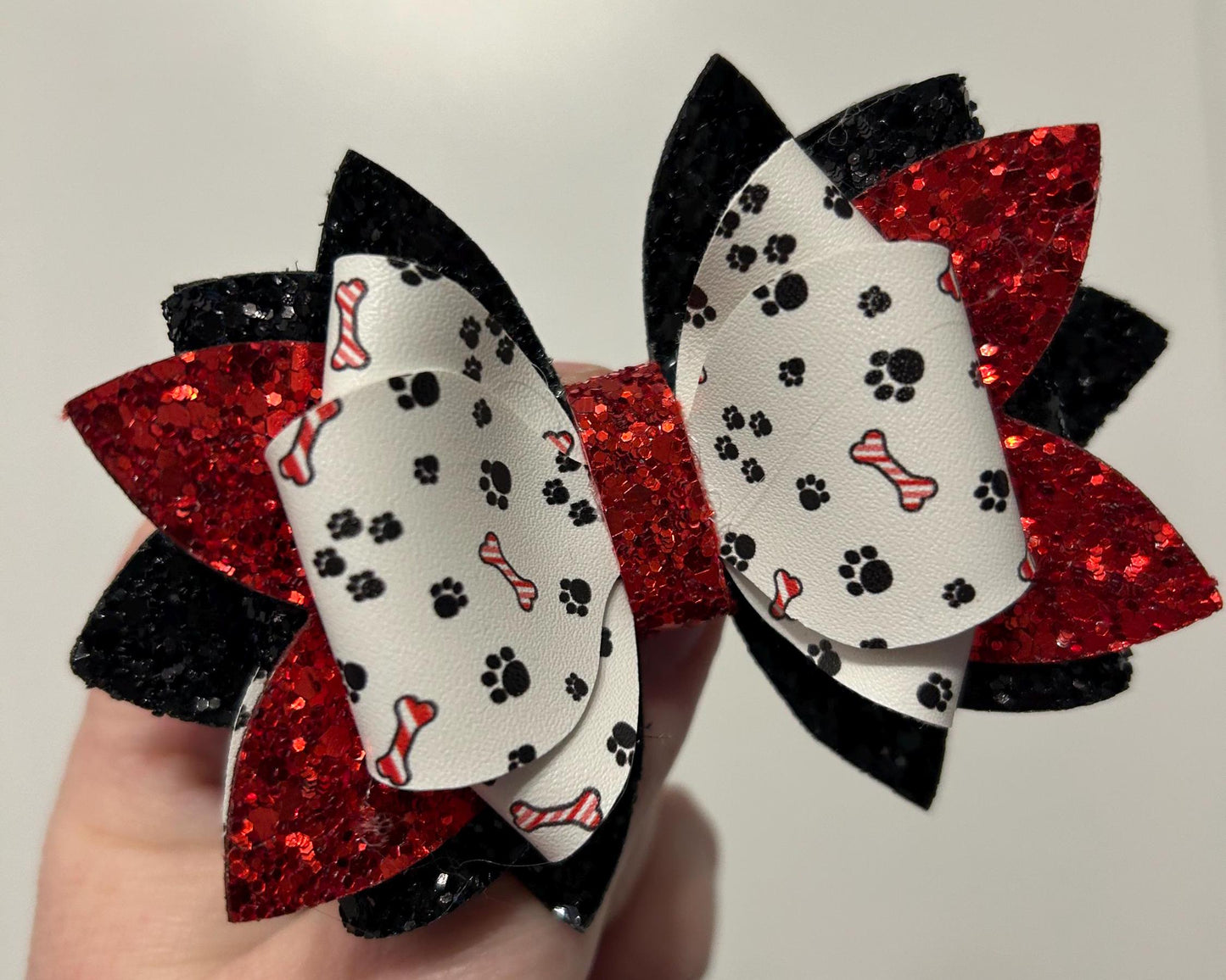Glitter Tumbler Bow for Stanley, straw topper, paws pets animals cats dogs puppy puppies red white black bones