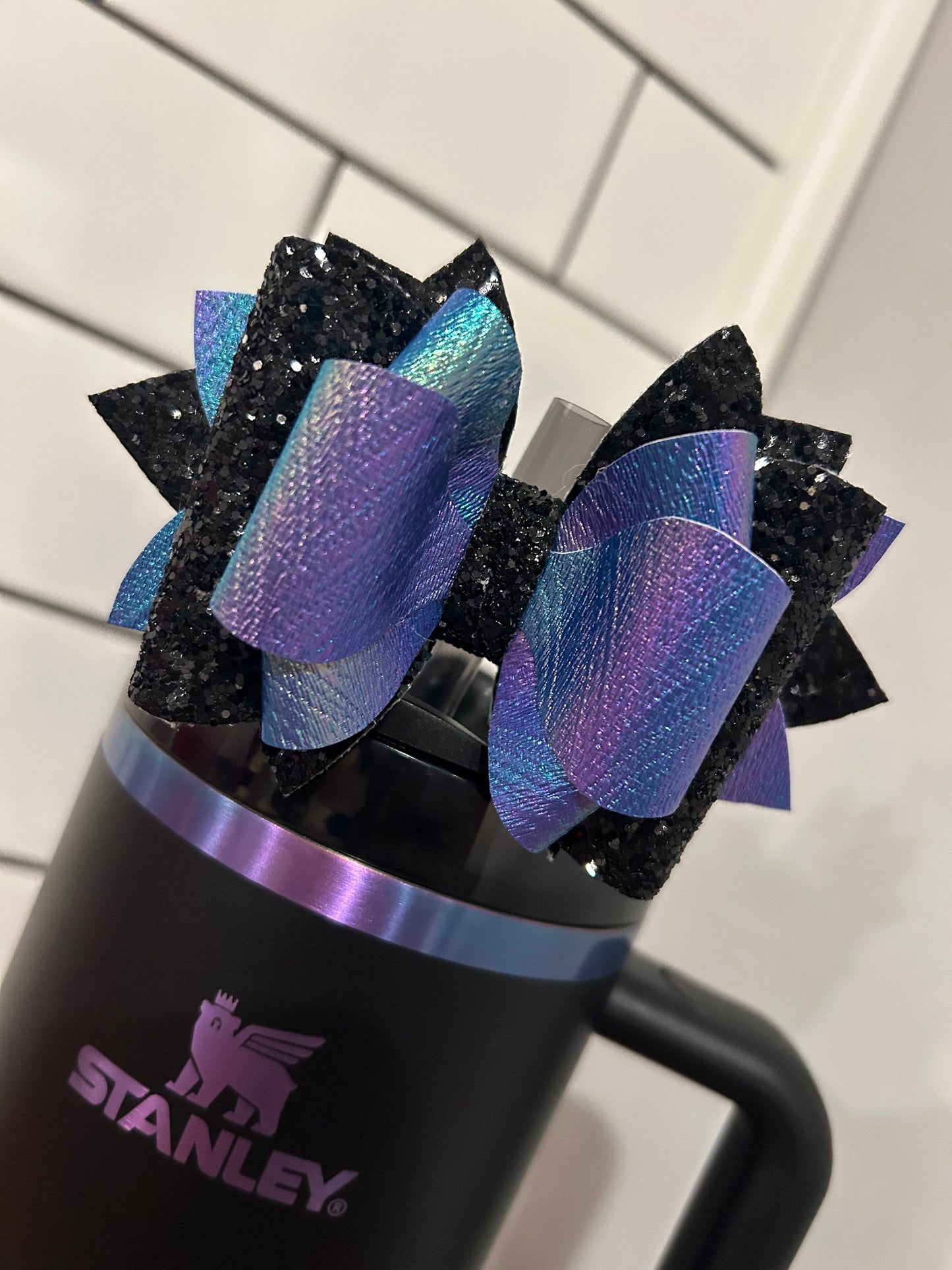 Stanley Tumbler Bow Glitter Straw Topper black silver chroma chrome iridescent moon star purple blue green sparkle midnight glitz