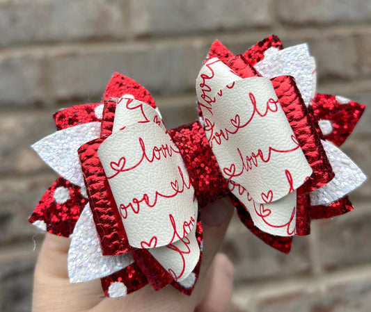 Stanley Tumbler Bow red pink love white Glitter hugs kisses xoxo do Straw Topper valentine hearts love snack cakes hearts