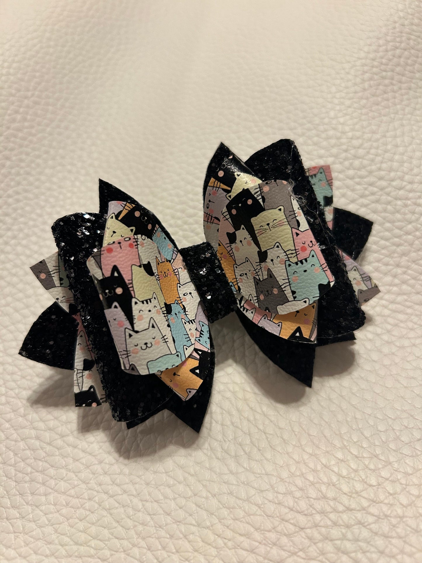 Glitter Tumbler Bow for Stanley, straw topper, paws pets animals cats kittens white black pink blue yellow heather bloom