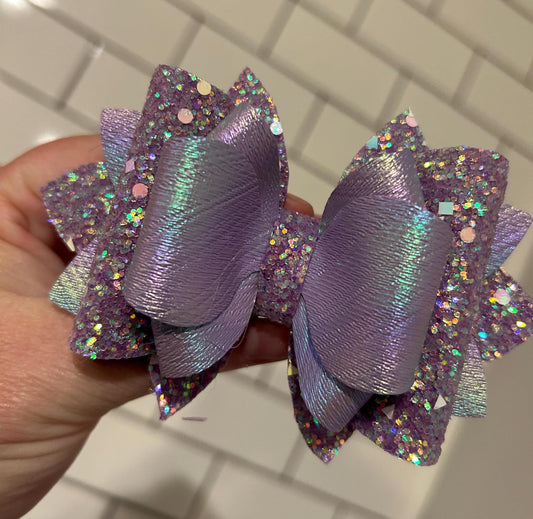 Stanley tumbler bow topper for straw iridescent lavender purple cream speckle lilac amethyst stanley love shack fancy happy thoughts