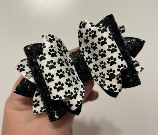 Glitter Tumbler Bow for Stanley, straw topper, paws pets animals cats dogs puppy puppies red white black white