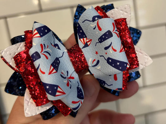 Glitter Tumbler Bow for Stanley, straw topper, red white blue patriotic navy USA glitter stars stripes flag fireworks bomb pop