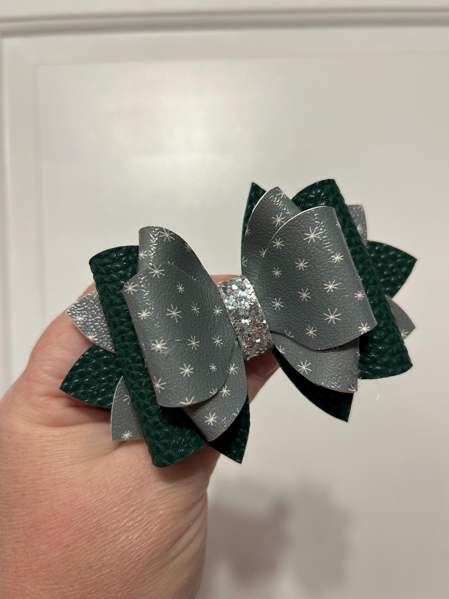 Tumbler Bow for Stanley, straw topper, buffalo check plaid Christmas red green black gray Santa elf snowflake red silver tree hammertome