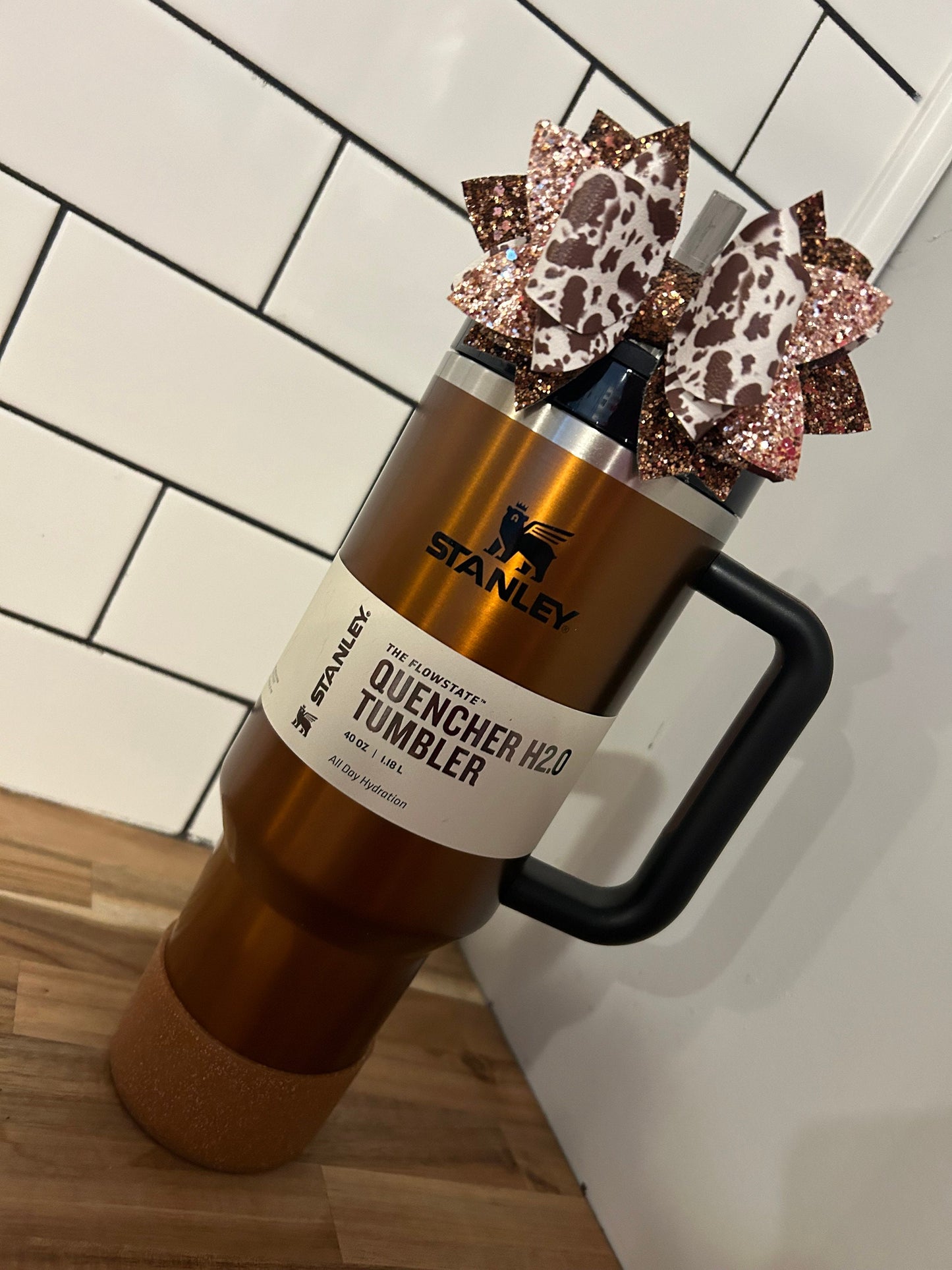Tumbler Bow for Stanley, straw topper, brown cow glitter highland white olive pearl