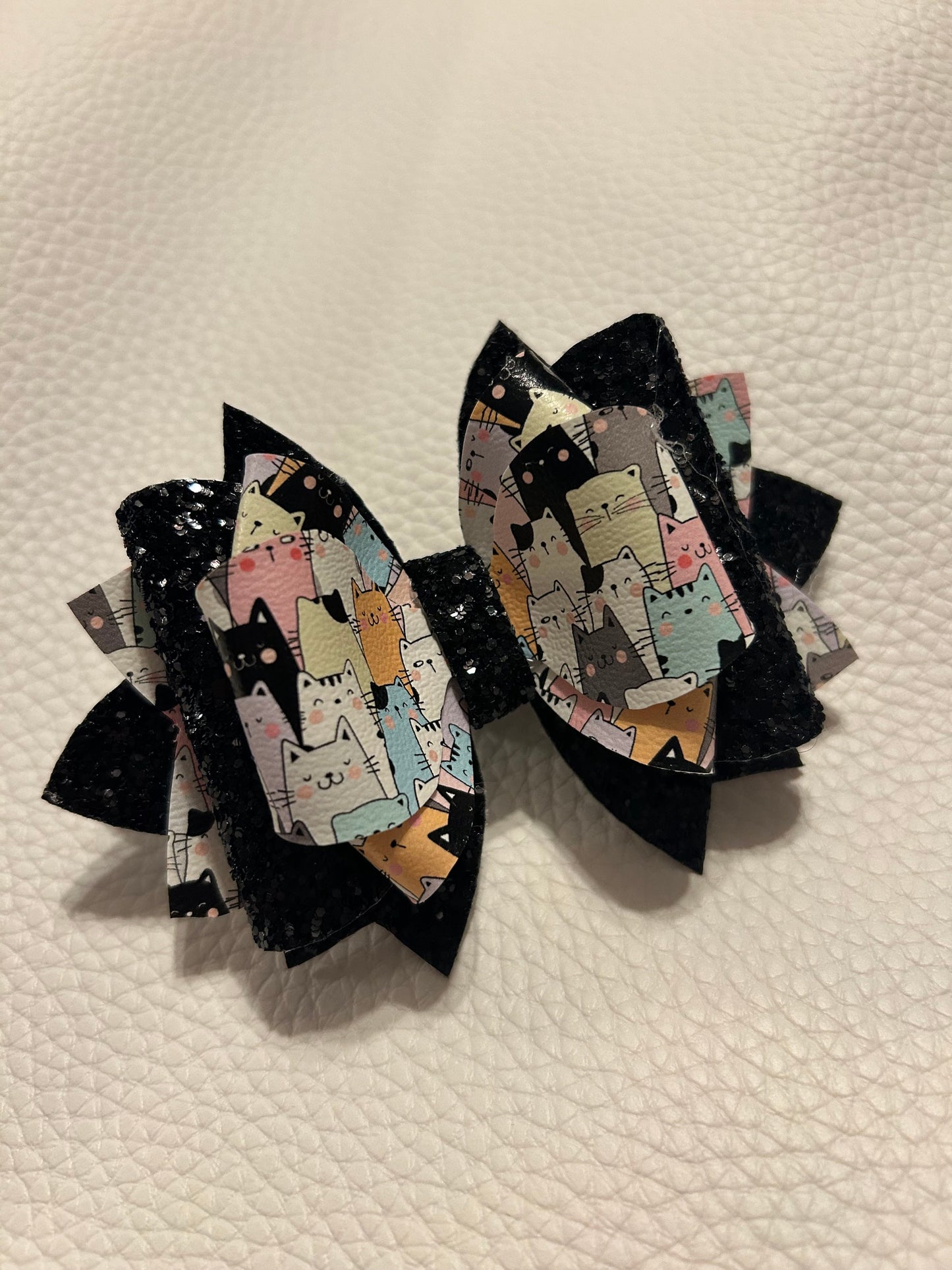 Glitter Tumbler Bow for Stanley, straw topper, paws pets animals cats kittens white black pink blue yellow heather bloom