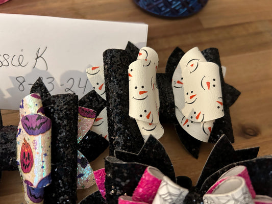 Glitter Tumbler Bow for Stanley, straw topper, Christmas  snowman gingerbread man men red white glitter tree grinch cake green black