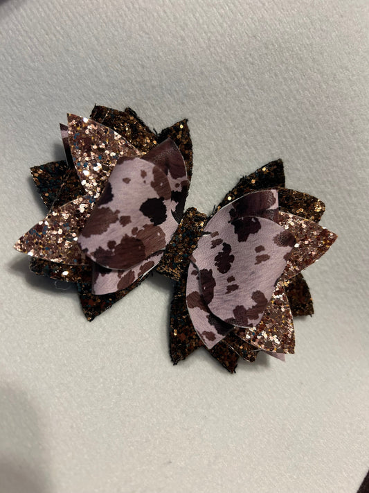 Stanley tumbler bow chocolate gold brown gold brown cow