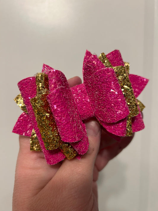 Pink fuchsia Barbie icon Tumbler Bow for Stanley, straw topper pink light pink hot pink peony camelia fuchsia with gold wicked Glinda