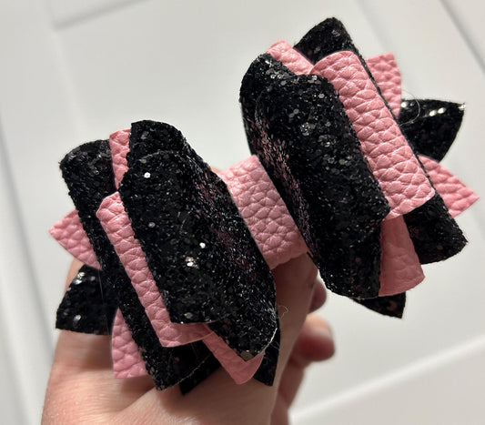 Stanley Tumbler Bow light baby pink black Glitter Straw Topper Messi Messie goat pink black